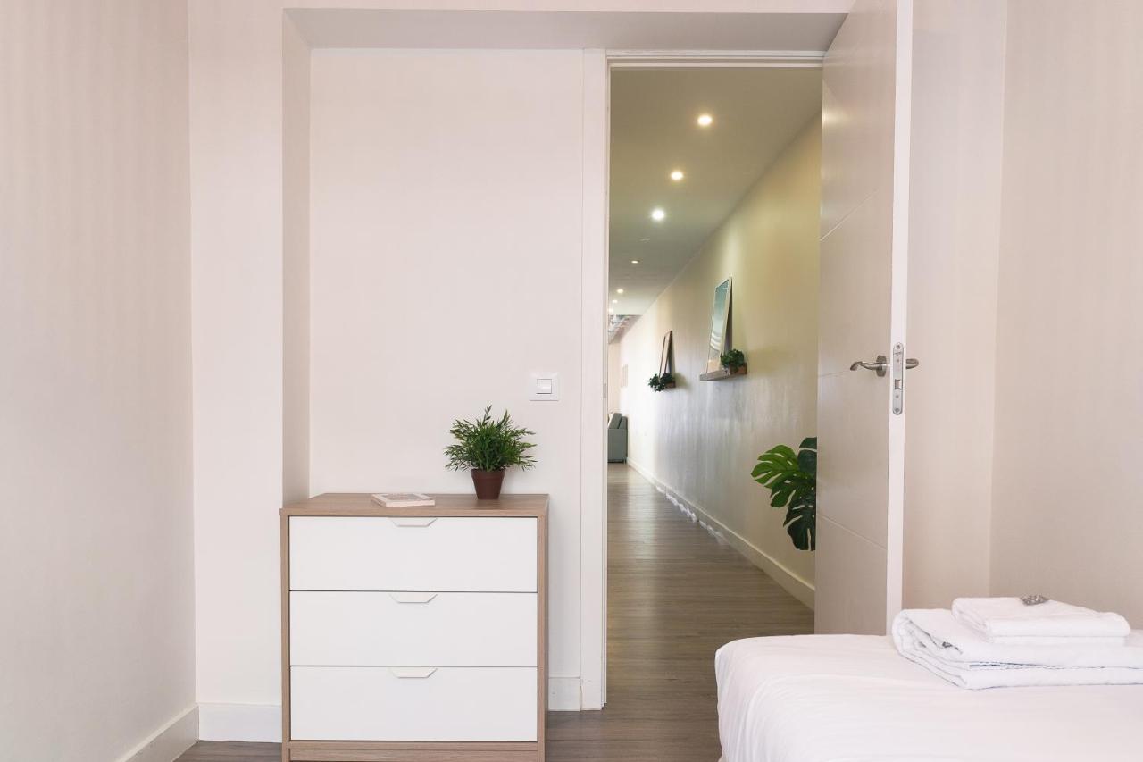 Modern Catalan Apartments By Olala Homes L'Hospitalet de Llobregat Luaran gambar