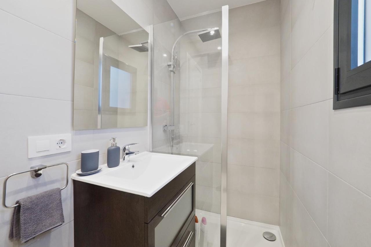 Modern Catalan Apartments By Olala Homes L'Hospitalet de Llobregat Luaran gambar